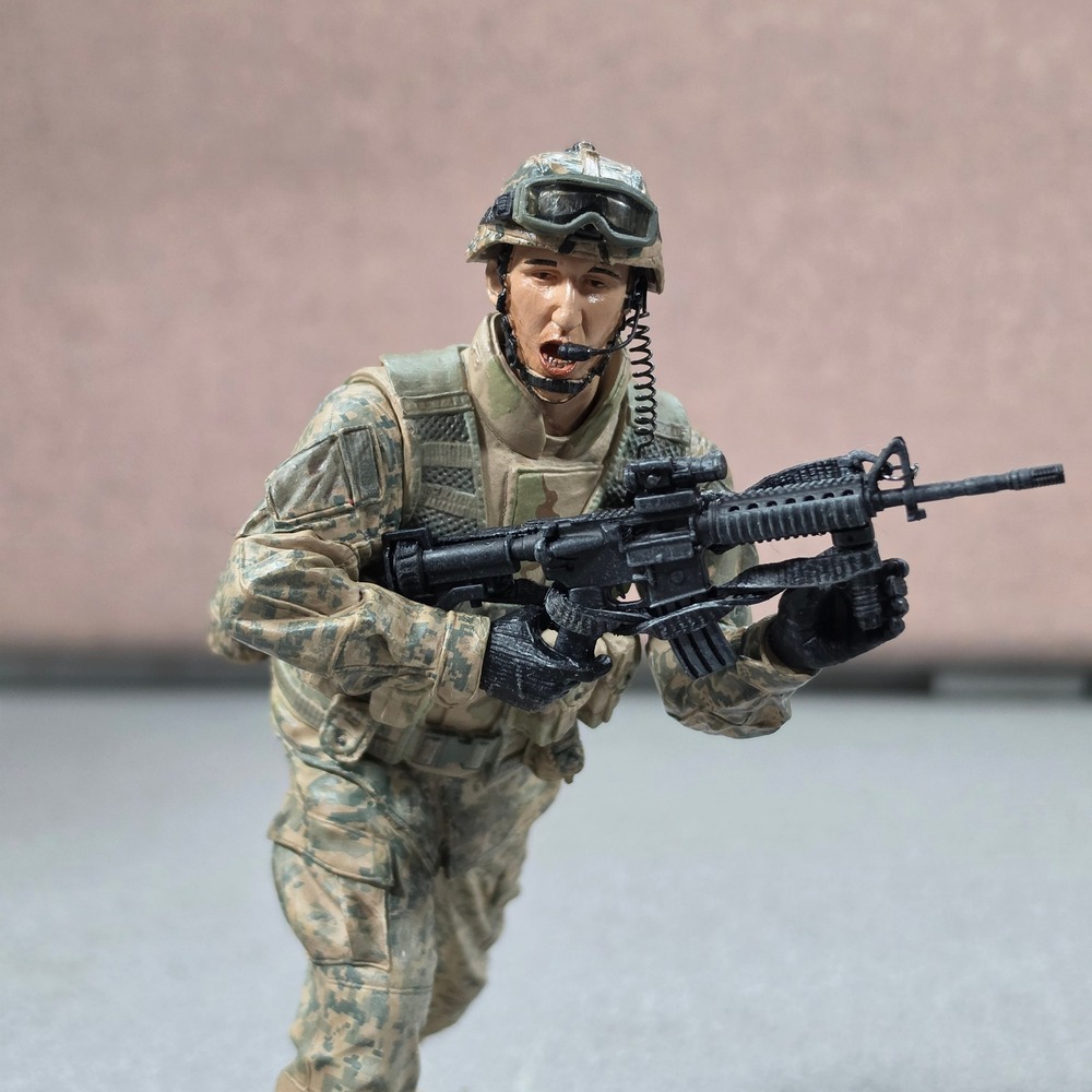 McFarlane Military Series 4 Army Ranger Figure 6in Green Camo Excellent 2006